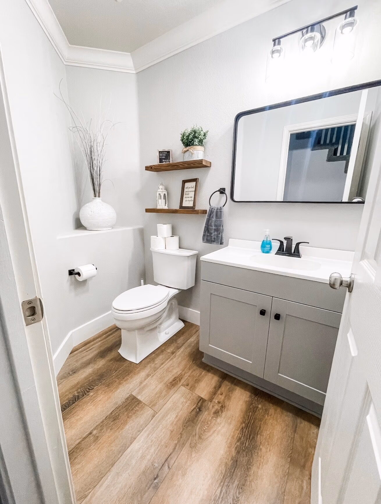 bathroom after remodel