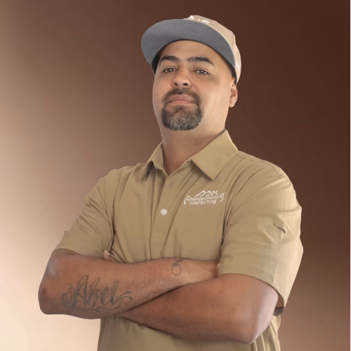Eriberto Skilled tradesmen headshot pic